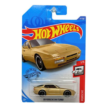 Hot Wheels Porsche 1989 Porsche 944 Turbo 1:64 Diecast