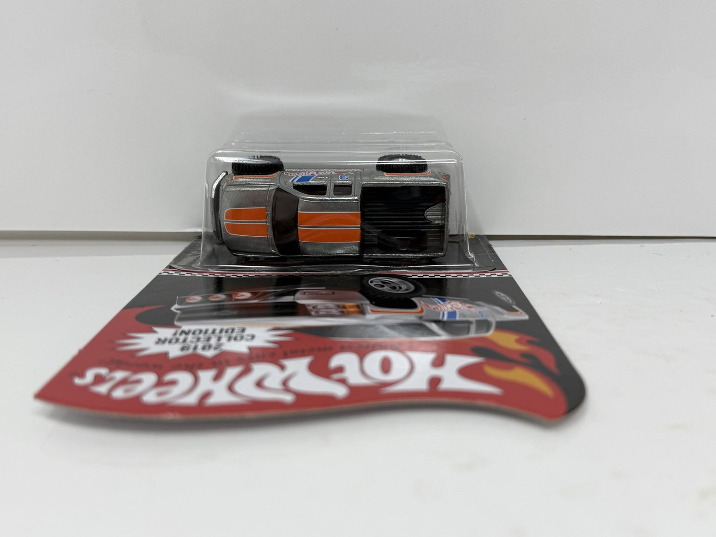 Hot Wheels 2019 Collector Edition Chevy Silverado Off Road Mail In 1:64 Diecast