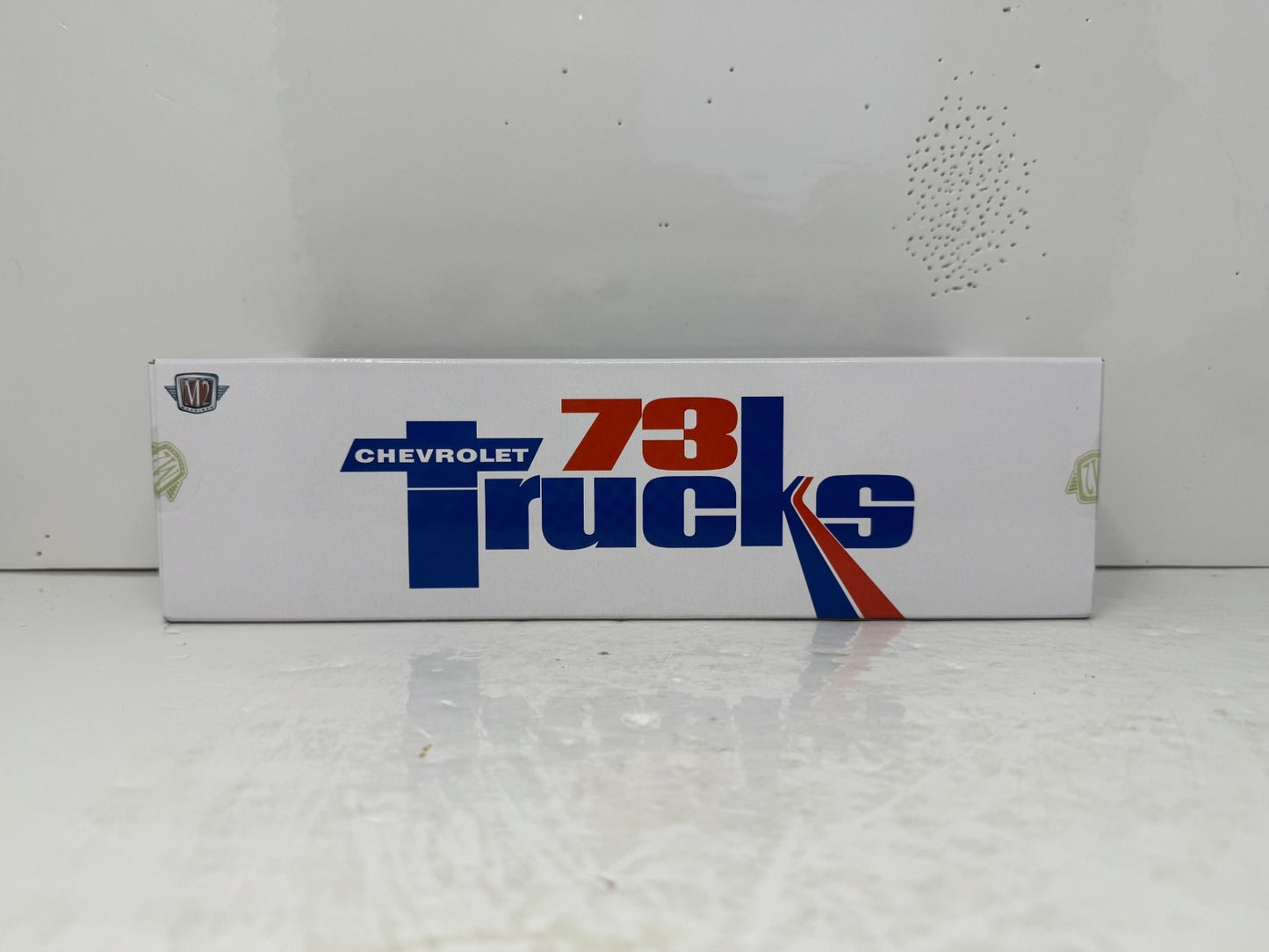 M2 Machines Chevy 73 Trucks 1973 Chevrolet Cheyenne 10 & C60 Hauler 1:64 Diecast
