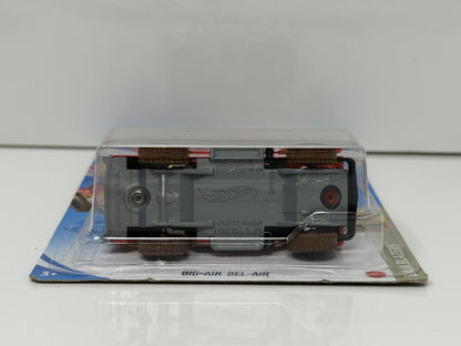 Hot Wheels Baja Blazers Big-Air Bel-Air Red 1:64 Diecast