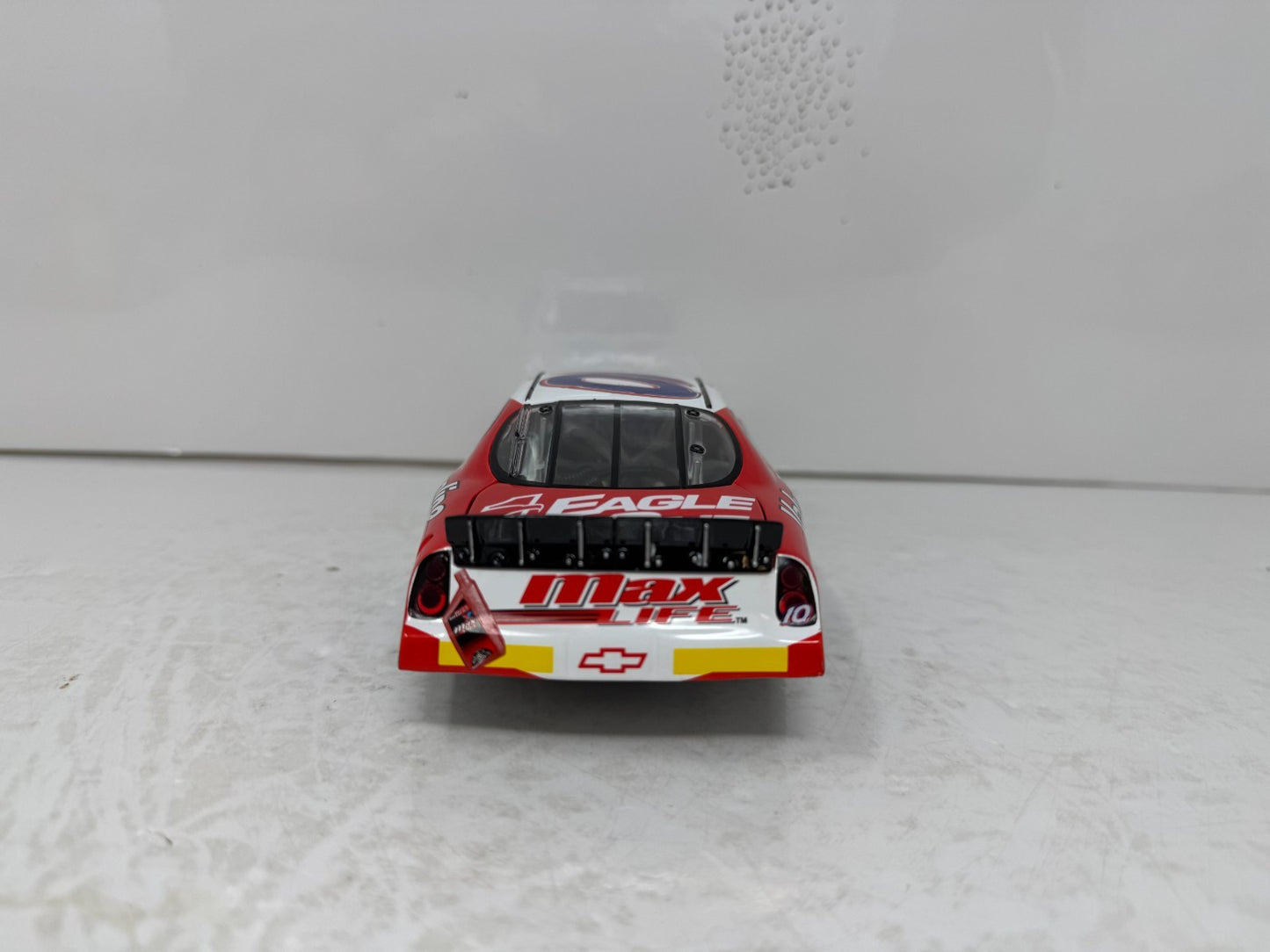 Action NASCAR #10 Scott Riggs Valvoline 2004 Monte Carlo 1:24 Diecast