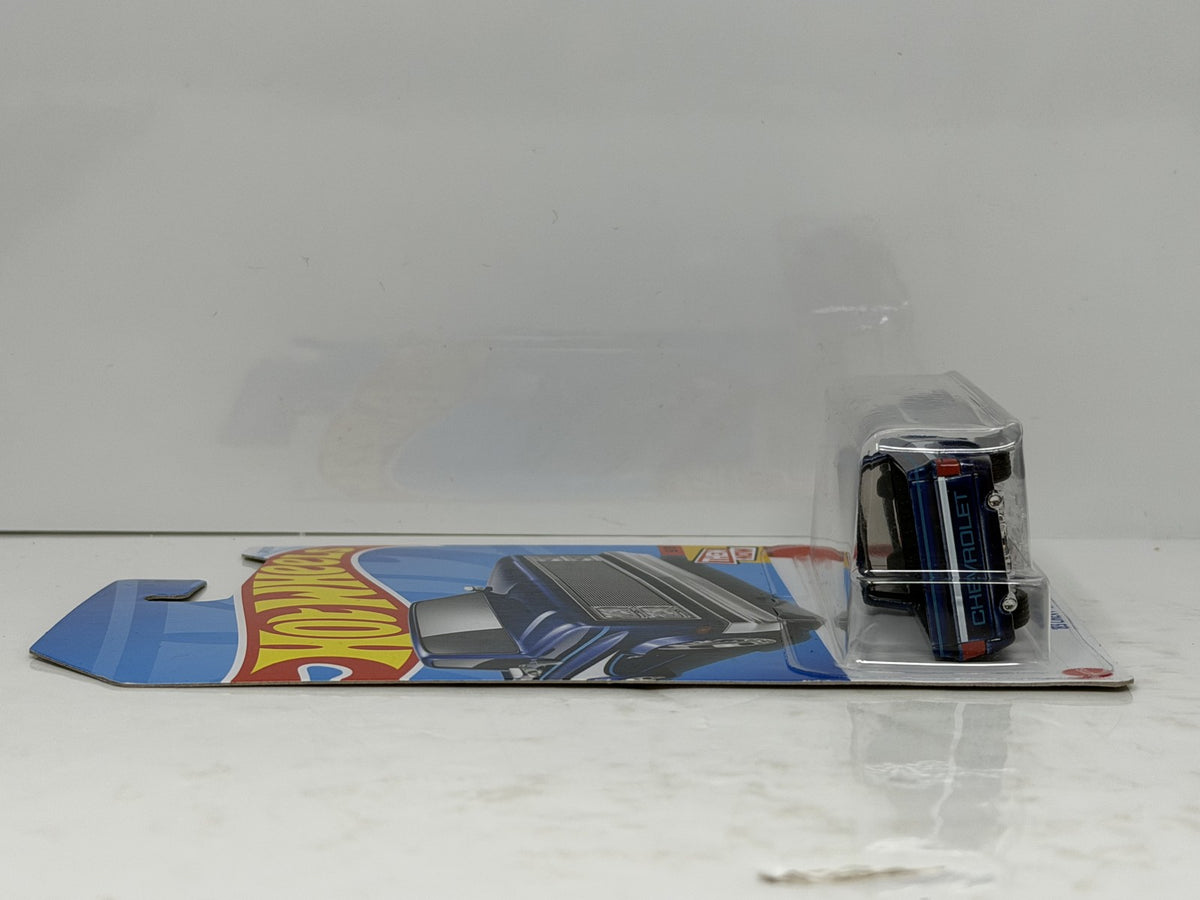 Hot Wheels Super Treasure Hunt 1983 Chevrolet Silverado 1:64 Diecast Blue