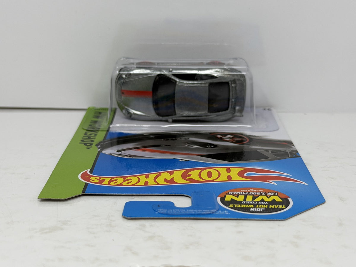 Hot Wheels ZAMAC HW Workshop Porsche 911 GT3 RS 1:64 Diecast