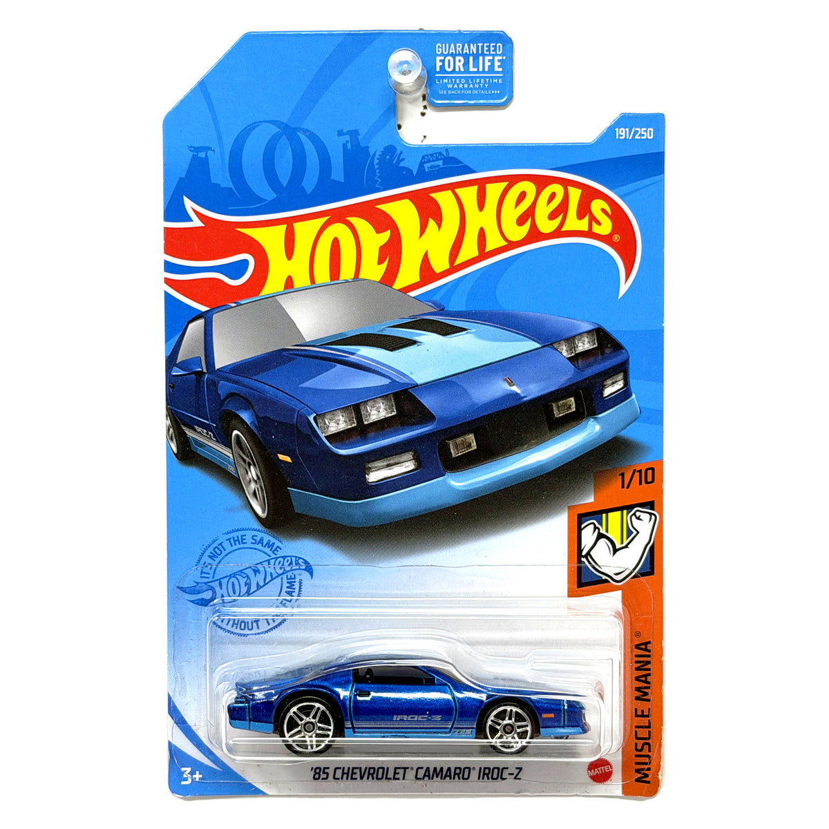 Hot Wheels Muscle Mania 1985 Chevrolet Camaro IROC-Z 1:64 Diecast Blue U.S. Card