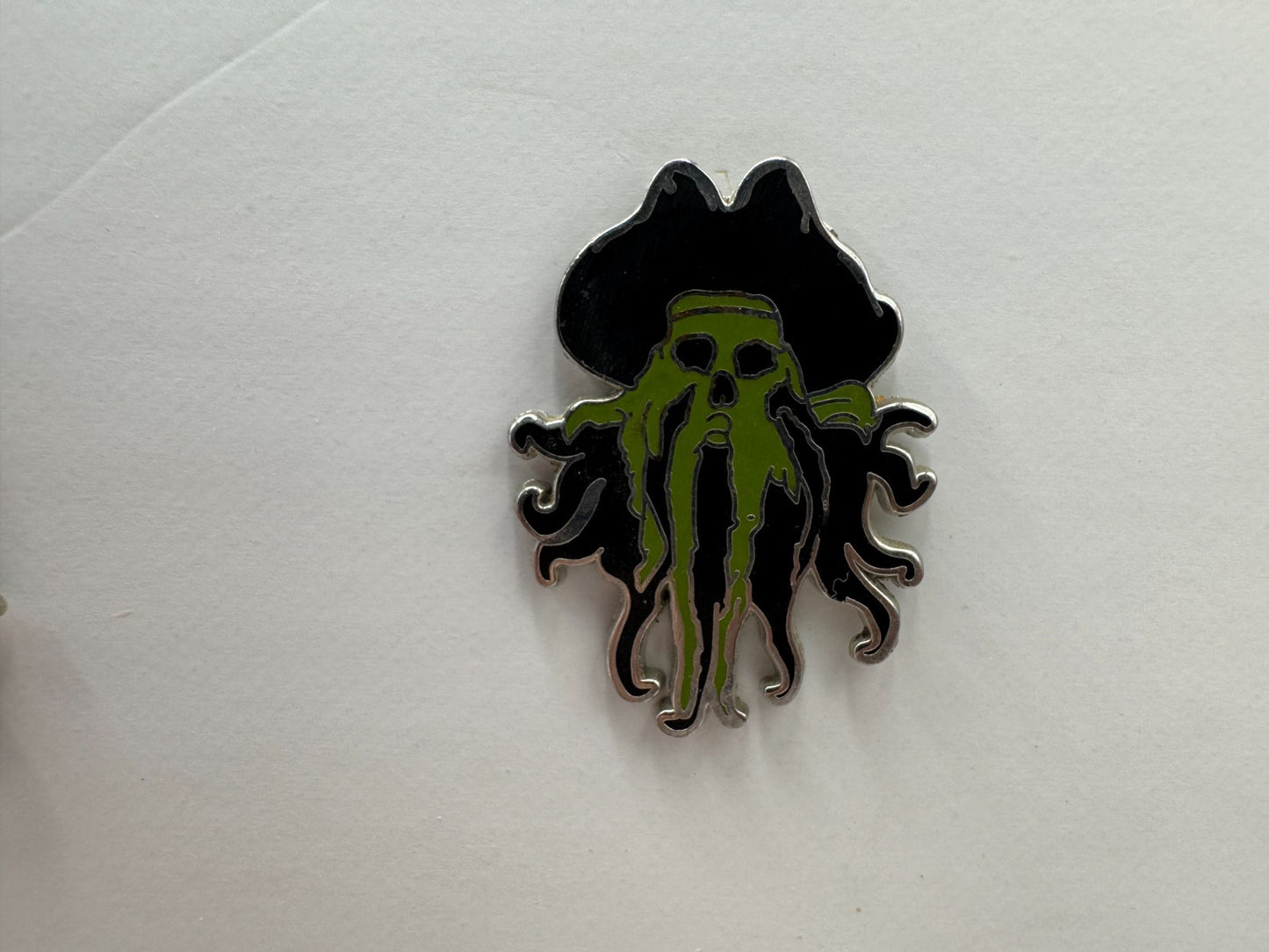 Disney Davy Jones Pirates of the Caribbean Trading Pin DC1S18