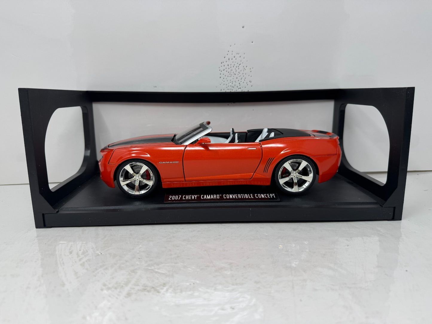 Eagle’s Race 1994 Ford Mustang GT "Graphic" 1:18 Diecast