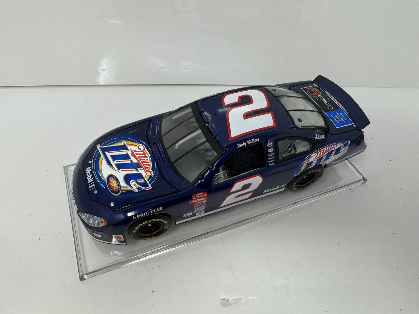 Action Nascar Rusty Wallace #2 Miller Lite 2003 Dodge Intrepid 1:24 Diecast