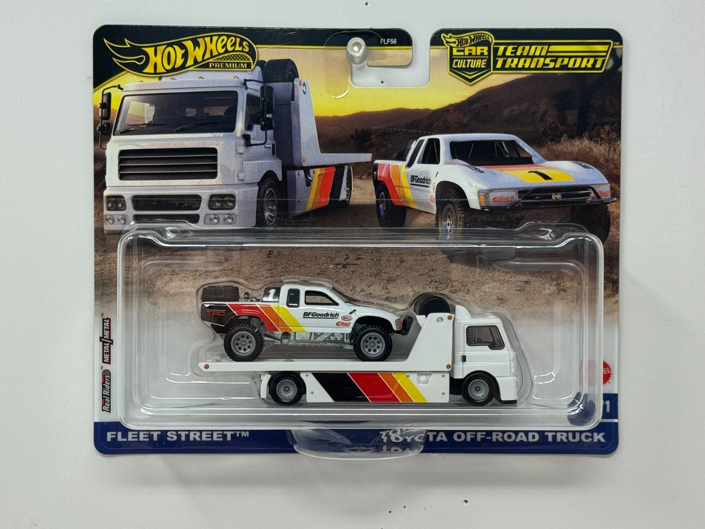 Hot Wheels Premium Team Transport Fleet Street Toyota OffRoad Truck 1:64 Diecast