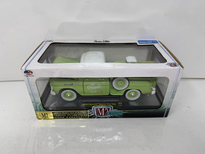 M2 Machines Auto Trucks 1958 Chevrolet Apache Step Side Limited 1:24 Diecast
