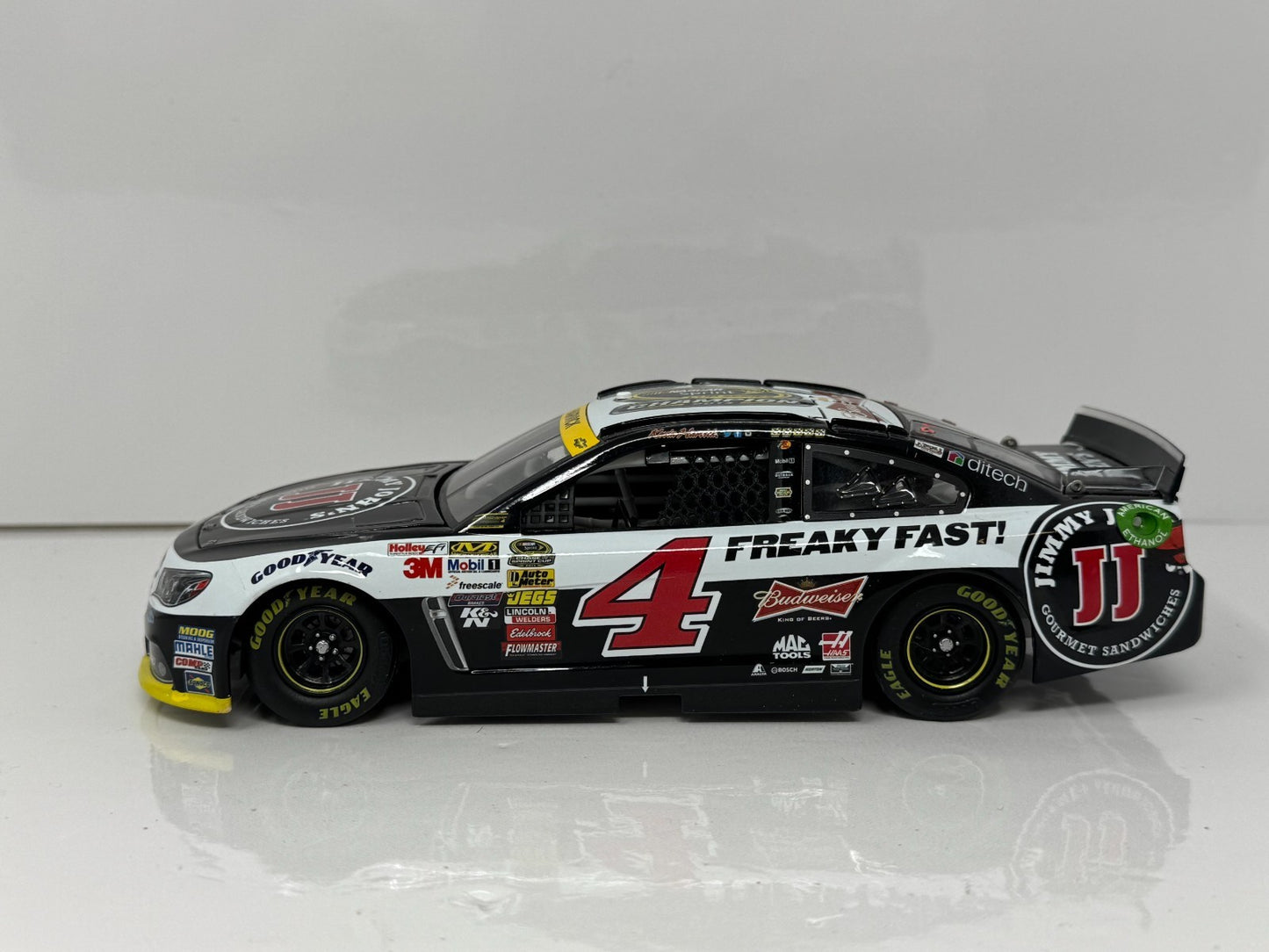 Action NASCAR Kevin Harvick #4 Jimmy John's Champion 2014 Chevy SS 1:24 Diecast