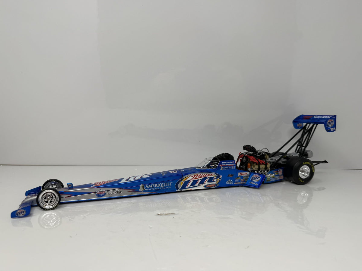 Action NHRA Dixon Miller Top Fuel Dragster 1:24 Diecast Liquid Color 1 of 78