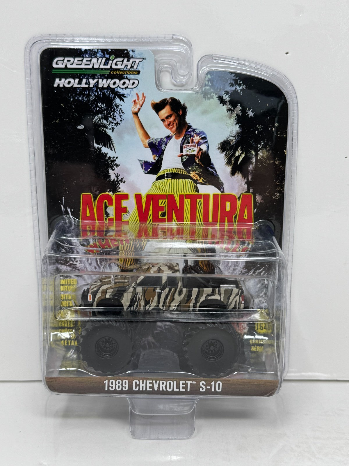 Greenlight Hollywood Ace Ventura 1989 Chevrolet S-10 Monster Truck 1:64 Diecast