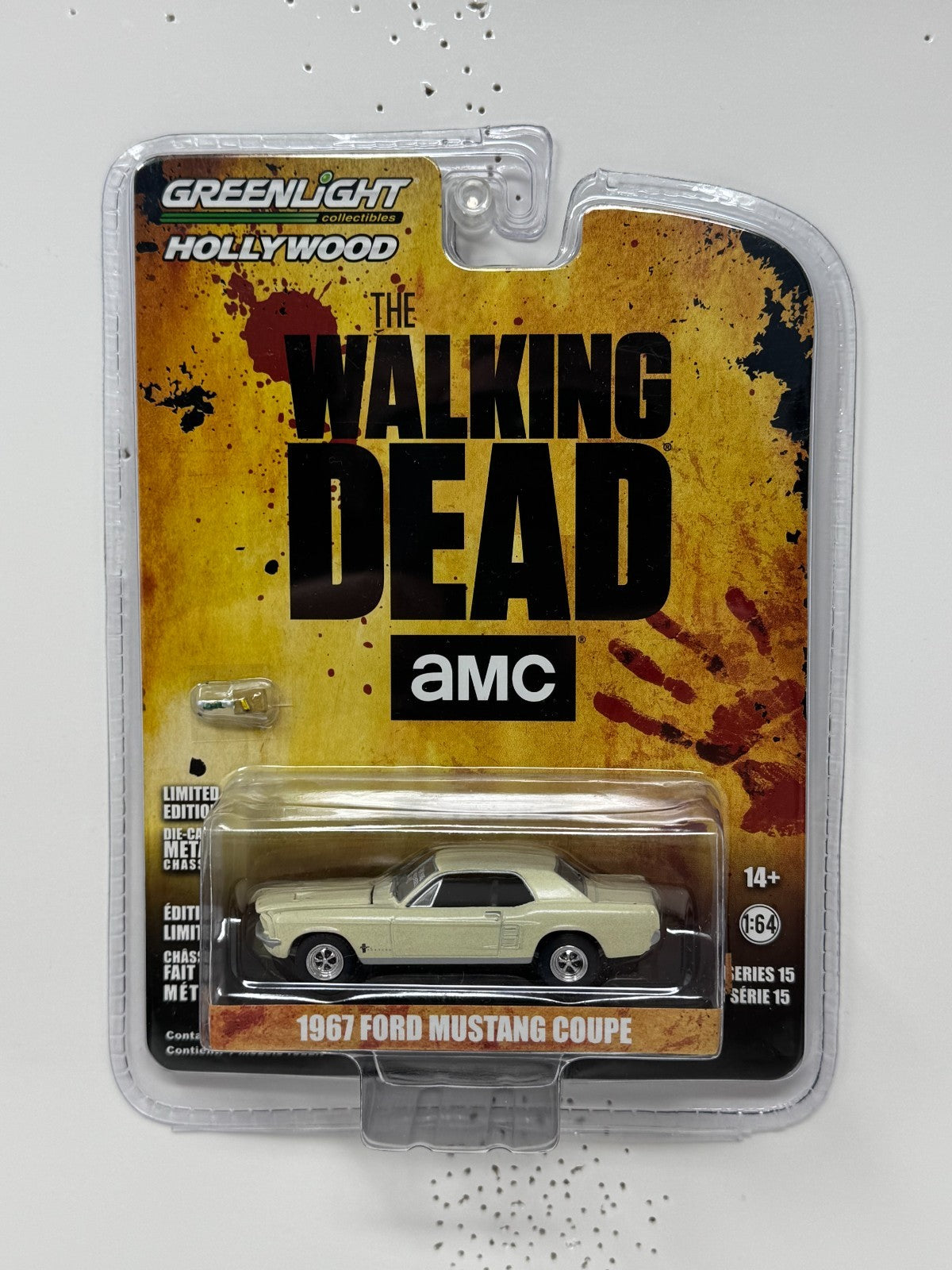 Greenlight Hollywood The Walking Dead 1967 Ford Mustang Coupe 1:64 Diecast