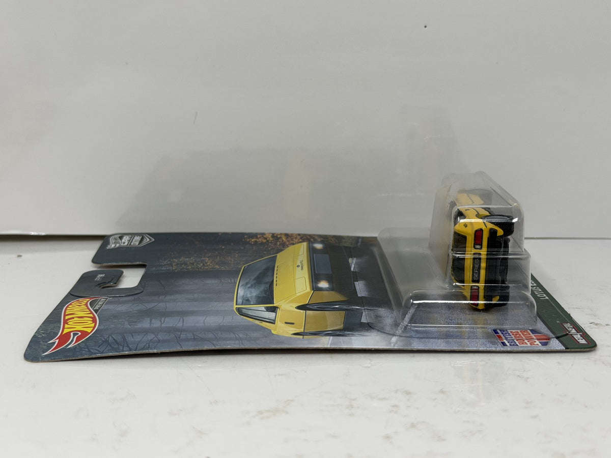 Hot Wheels Premium British Horse Power Lotus Esprit S1 1:64 Diecast