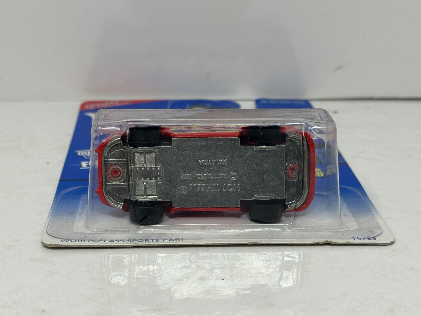 Hot Wheels Porsche 911 Collector #590 1:64 Diecast Red