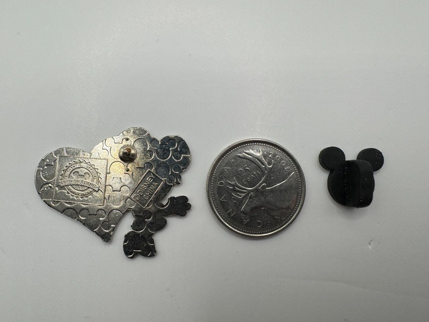 Disney Nerds Rock! Minnie Mouse Hip Lanyard Starter Trading Pin DC2S2