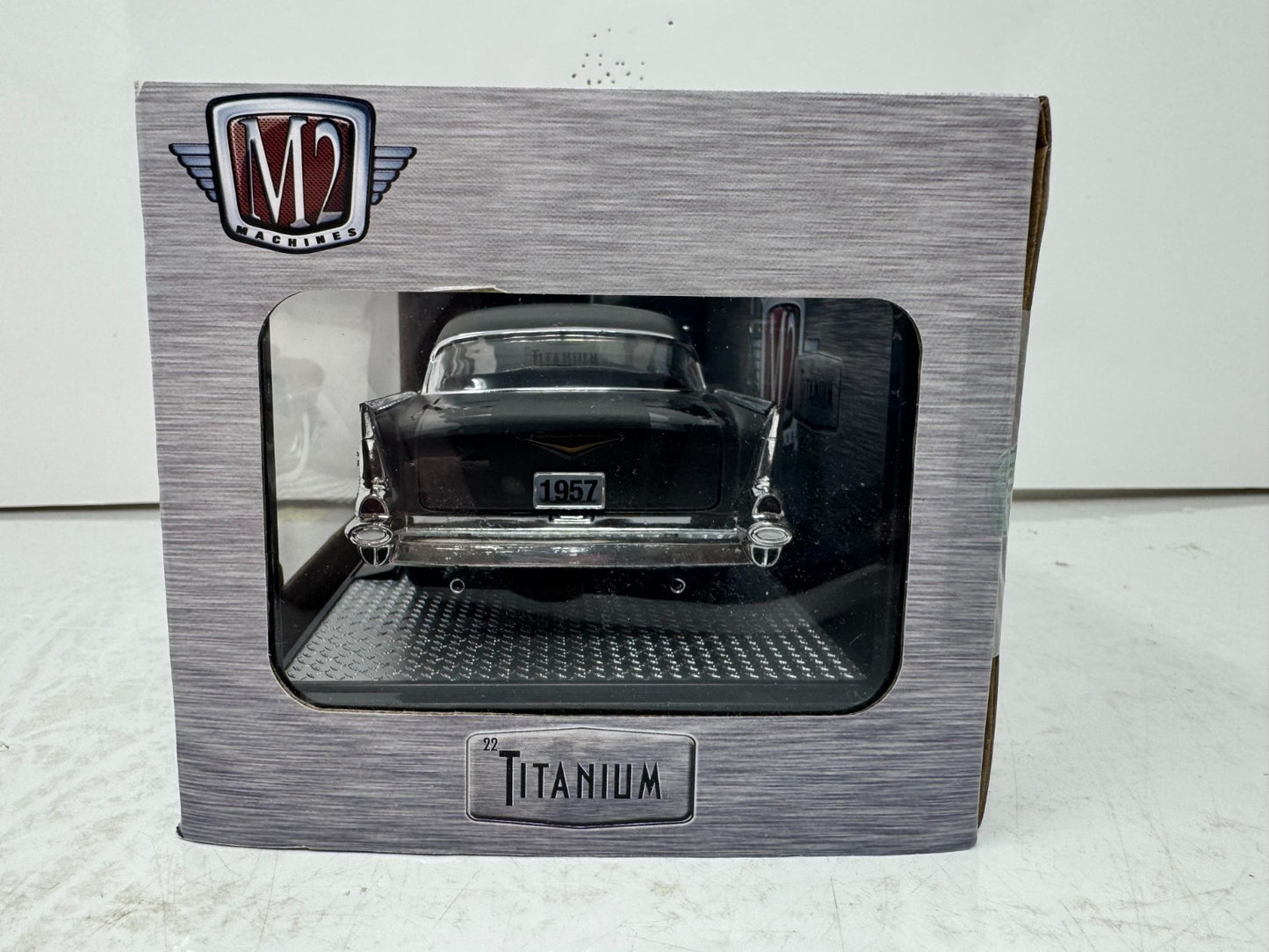 M2 Machines 1957 Chevrolet Bel Air Hardtop Titanium Edition 1:24 Diecast