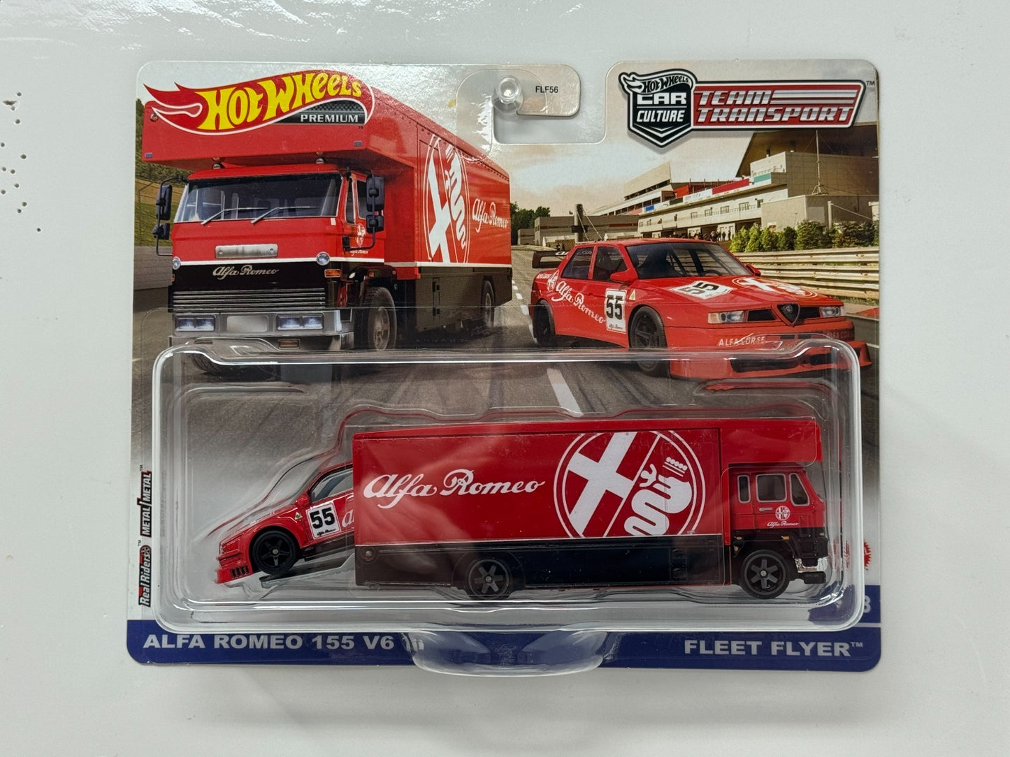 Hot Wheels Premium Team Transport #53 Alfa Romeo 155 & Fleet Flyer 1:64 Diecast