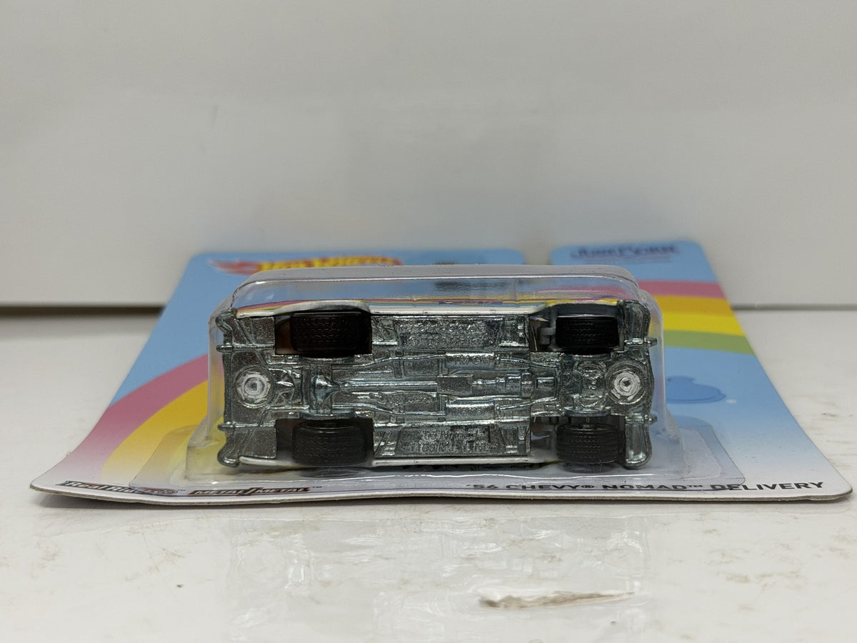 Hot Wheels Peeps 1956 Chevrolet Nomad Delivery 1:64 Real Riders