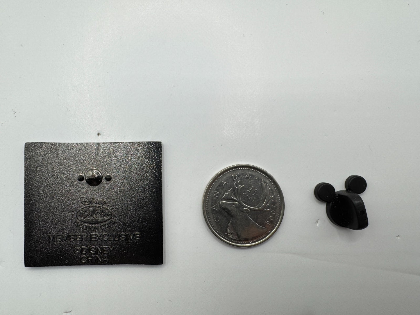 DVC Disney Mickey and Minnie with Horse Saratoga Springs Trading Pin DC2S11