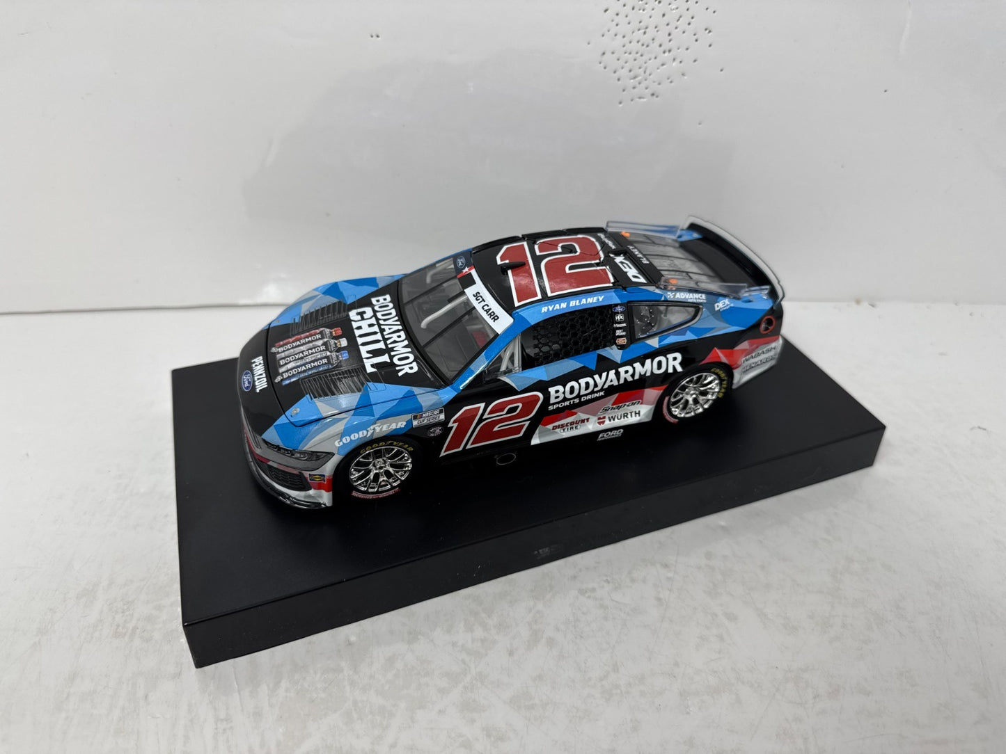 Lionel Nascar #12 Ryan Blaney BodyArmor Chill 2025 Mustang 1:24 Diecast