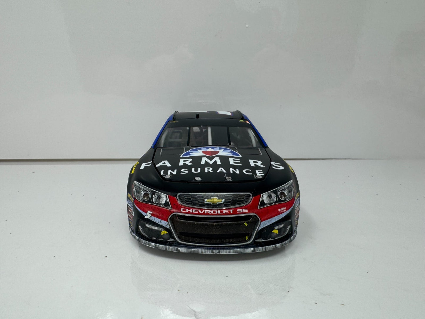 Lionel NASCAR #5 Kasey Kahne Farmers Insurance Indy Win 2017 SS 1:24 Diecast