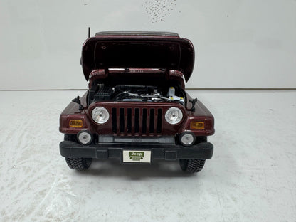 Maisto Special Edition Jeep Wrangler Sahara 1:18 Diecast Maroon Car