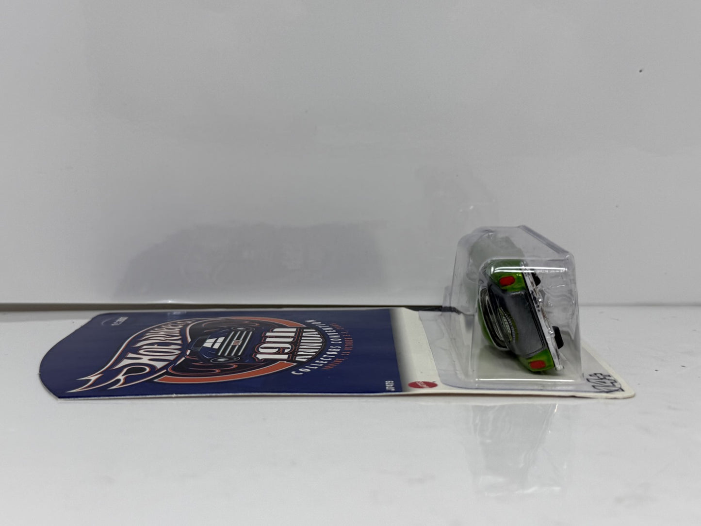 Hot Wheels 2005 19th Annual Collectors Convention So Fine 1:64 Diecast