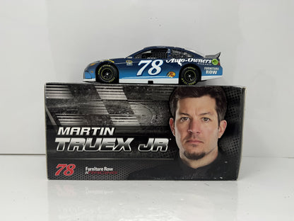 Lionel NASCAR Martin Truex Jr. #78 Auto Insurance 2016 Toyota Camry 1:24 Diecast
