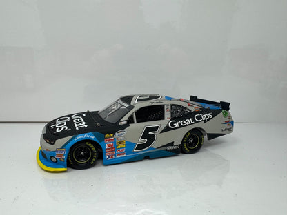 Lionel NASCAR Kasey Kahne #5 Great Clips Shark Week 2013 Camaro 1:24 Diecast