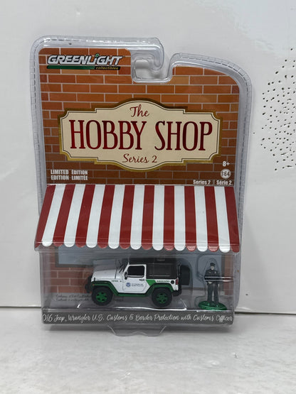 Greenlight Hobby Shop 2016 Jeep Wrangler U.S. Customs CHASE 1:64 Diecast