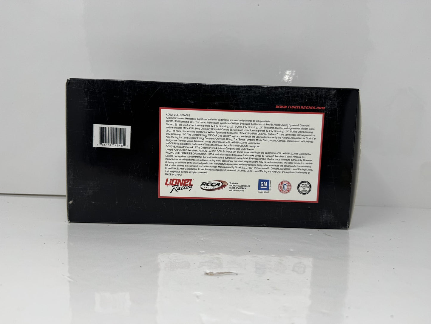 Lionel NASCAR William Byron #24 Liberty University 2018 Chev Camaro 1:24 Diecast