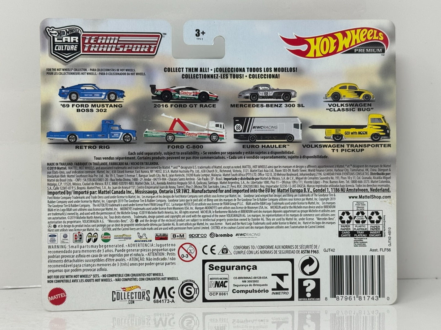 Hot Wheels Premium Team Transport #22 Volkswagen Classic Bug 1:64 Diecast