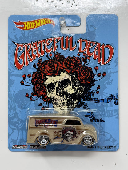 Hot Wheels Grateful Dead Dairy Delivery 1:64 Diecast Real Riders