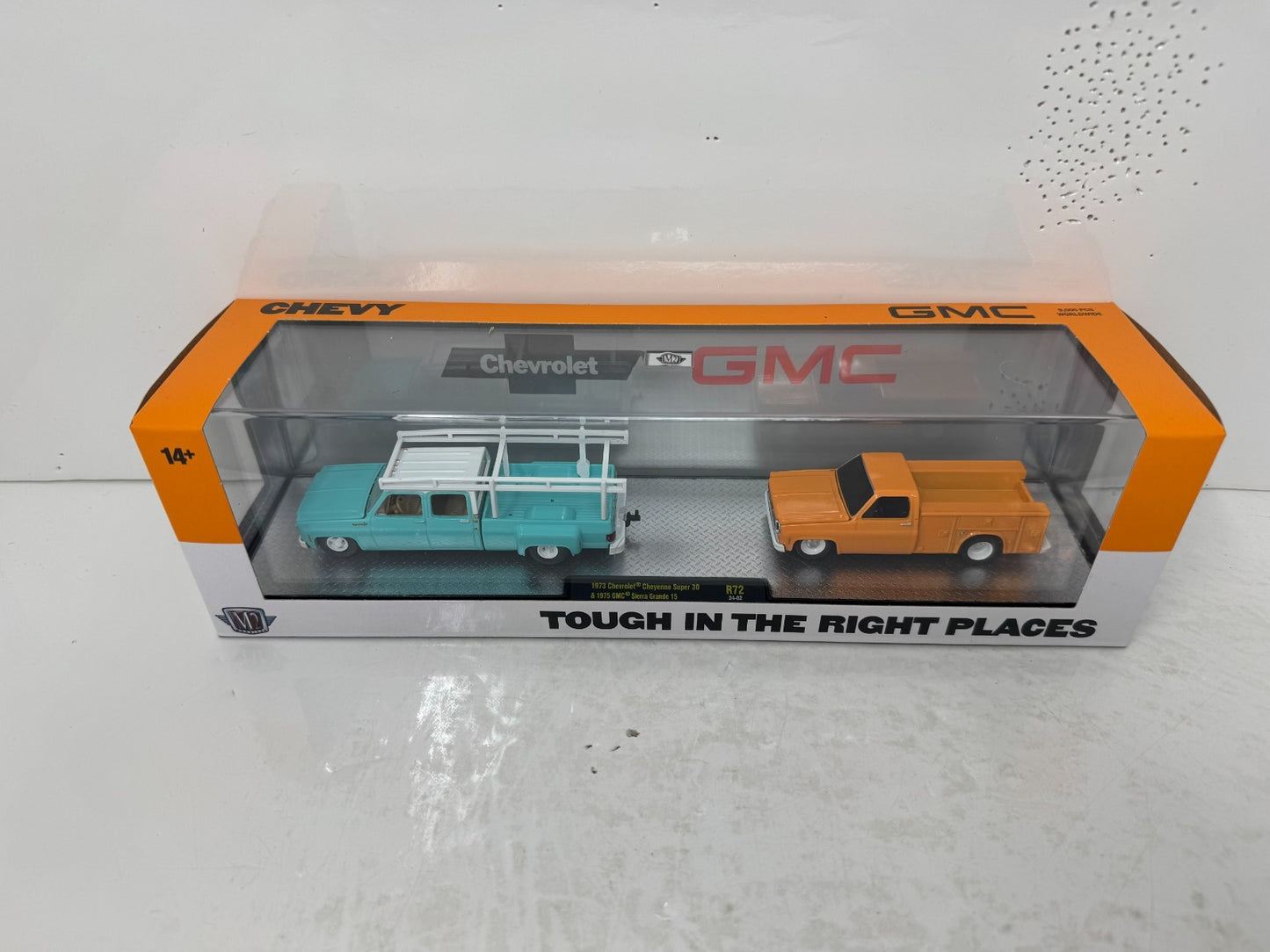 M2 Machines 1973 Chevrolet Cheyenne Super 30 & GMC Sierra Grande 15 1:64 Diecast