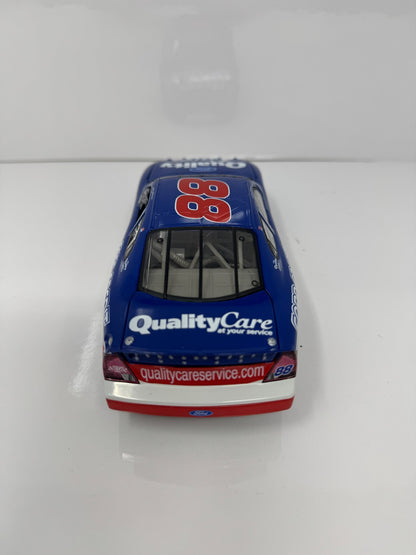 Action NASCAR Dale Jarrett #88 Quality Care 2000 Ford Taurus 1:24 Diecast