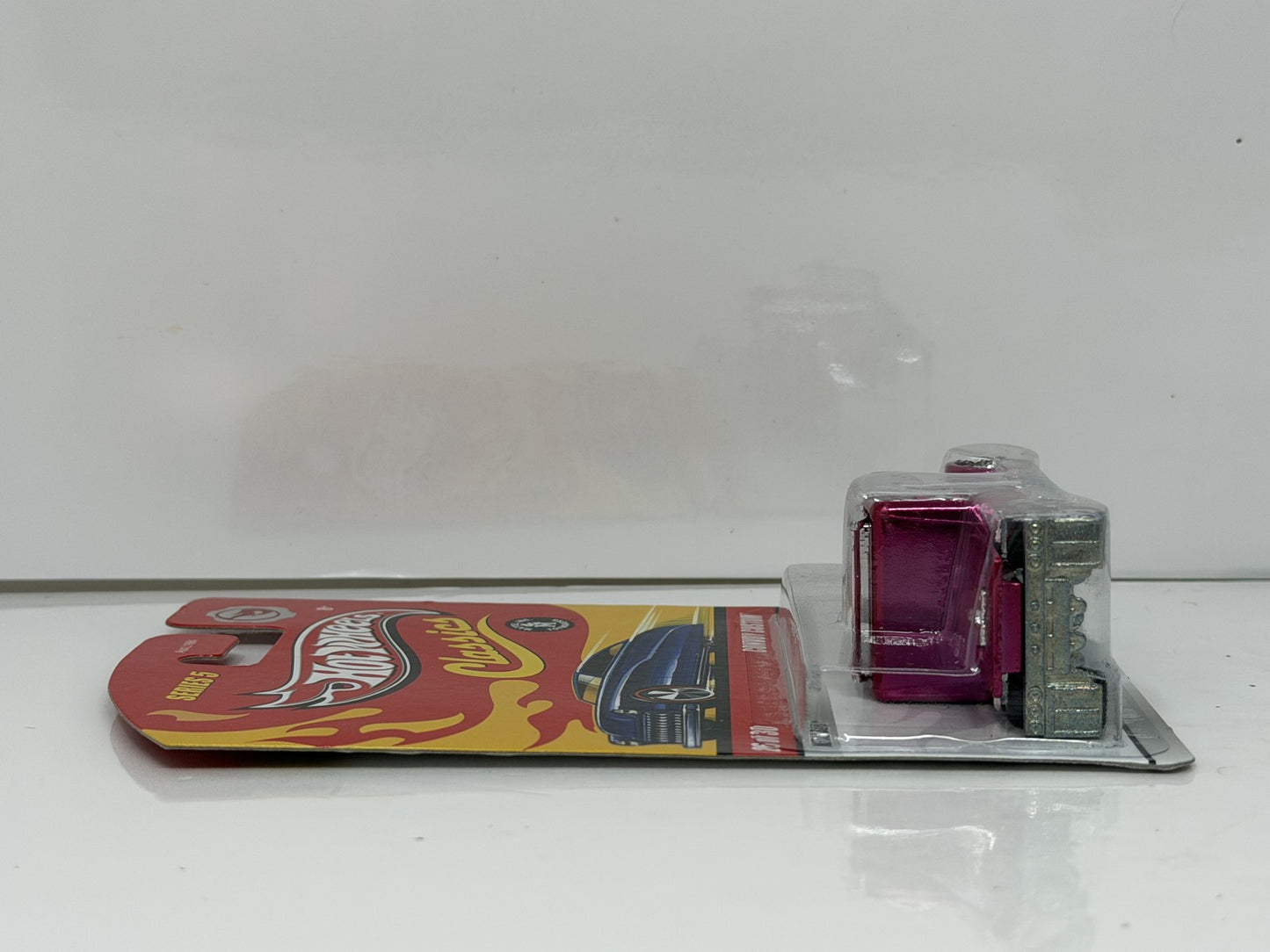 Hot Wheels Classics Series 5 Convoy Custom 1:64 Diecast Pink CHASE