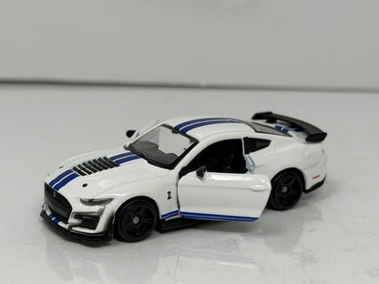 Bburago 2020 Ford Mustang Shelby GT500 White 1:64 Diecast