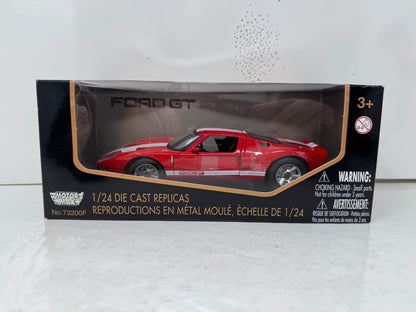 Motormax Ford GT 1:24 Diecast Red with White Stripes