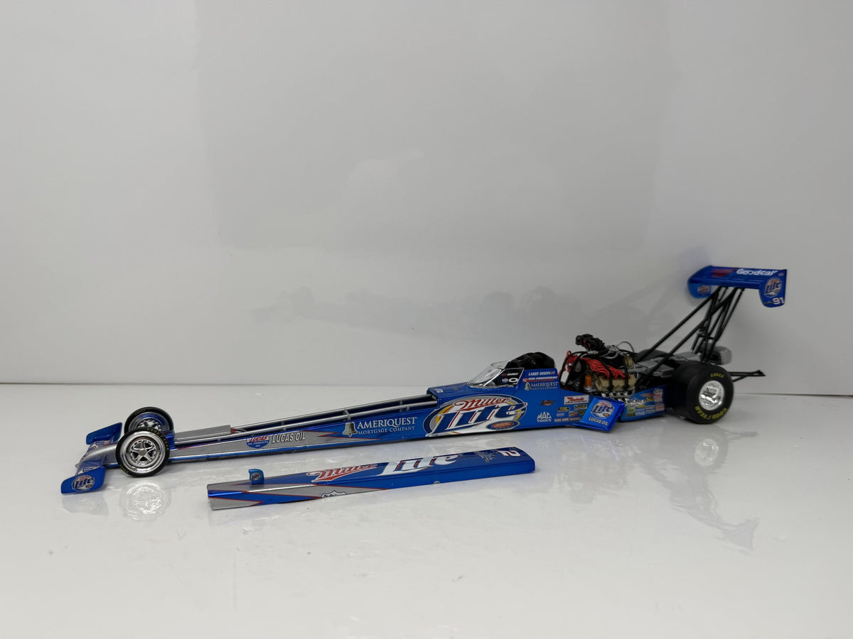 Action NHRA Dixon Miller Top Fuel Dragster 1:24 Diecast Liquid Color 1 of 78