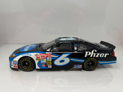 Team Caliber NASCAR Mark Martin #6 Pfizer 2003 Ford Taurus 1:24 Diecast