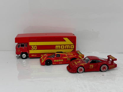 Hot Wheels Team Transport Momo Porsche 962 & 935 with Fleet Flyer 1:64 Diecast
