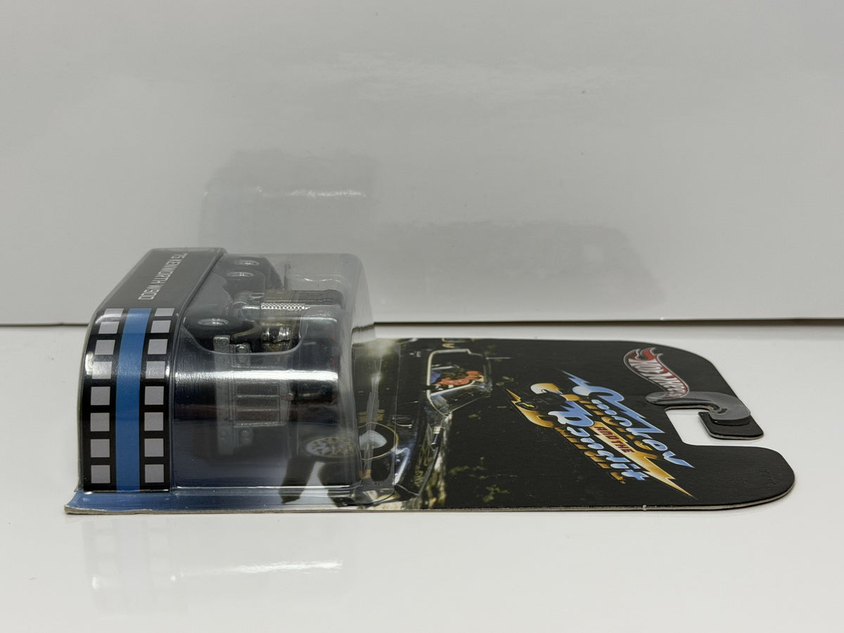 Hot Wheels Retro Entertainment Smokey Bandit 1975 Kenworth W900 1:64 Diecast