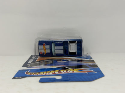 Hot Wheels HW Racing 2011 1983 Chevy Silverado 1:64 Diecast Blue