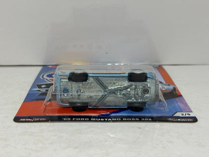 Hot Wheels Premium Gulf 1969 Ford Mustang Boss 302 1:64 Diecast