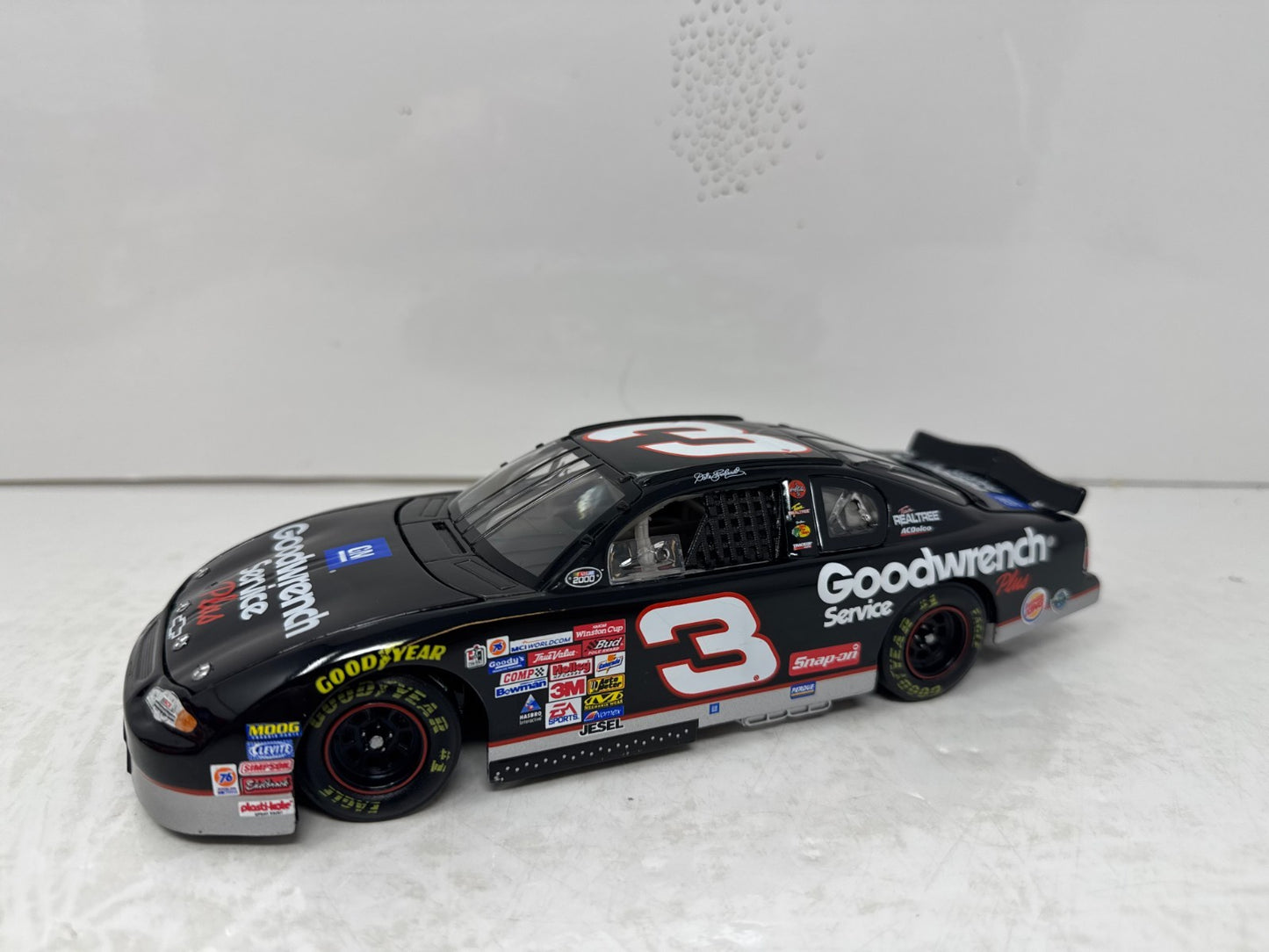 Action Nascar #3 Dale Earnhardt GM Goodwrench 2000 Monte Carlo 1:24 Diecast