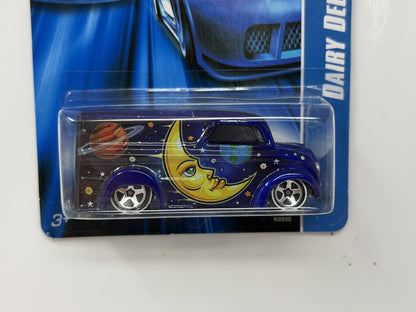 Hot Wheels 2007 All Stars Dairy Delivery "Luna Lu" 1:64 Diecast