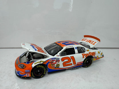 Action Nascar #21 Kevin Harvick PayDay 2003 Chevy Monte Carlo 1:24 Diecast