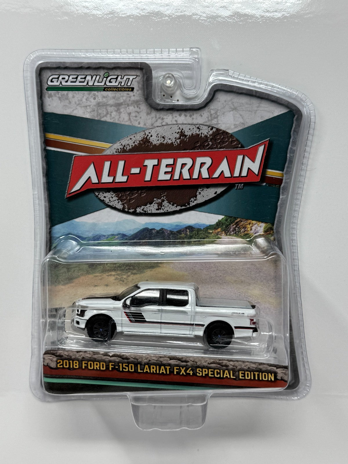 Greenlight All-Terrain 2018 Ford F-150 Lariat FX4 Special Edition 1:64 Diecast