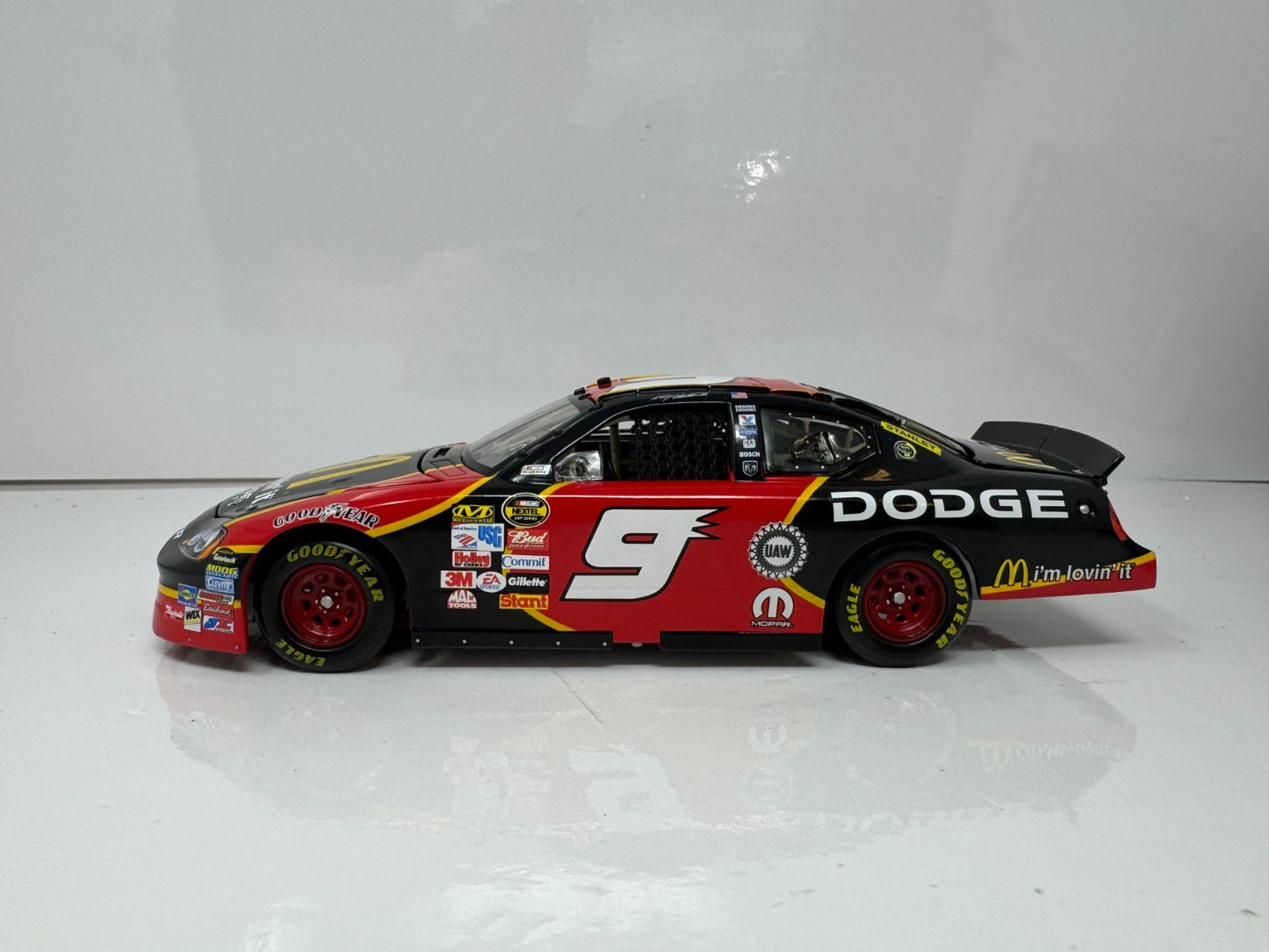 Motorsports Authentics NASCAR Kasey Kahne #9 McDonalds 2006 Charger 1:24 Diecast